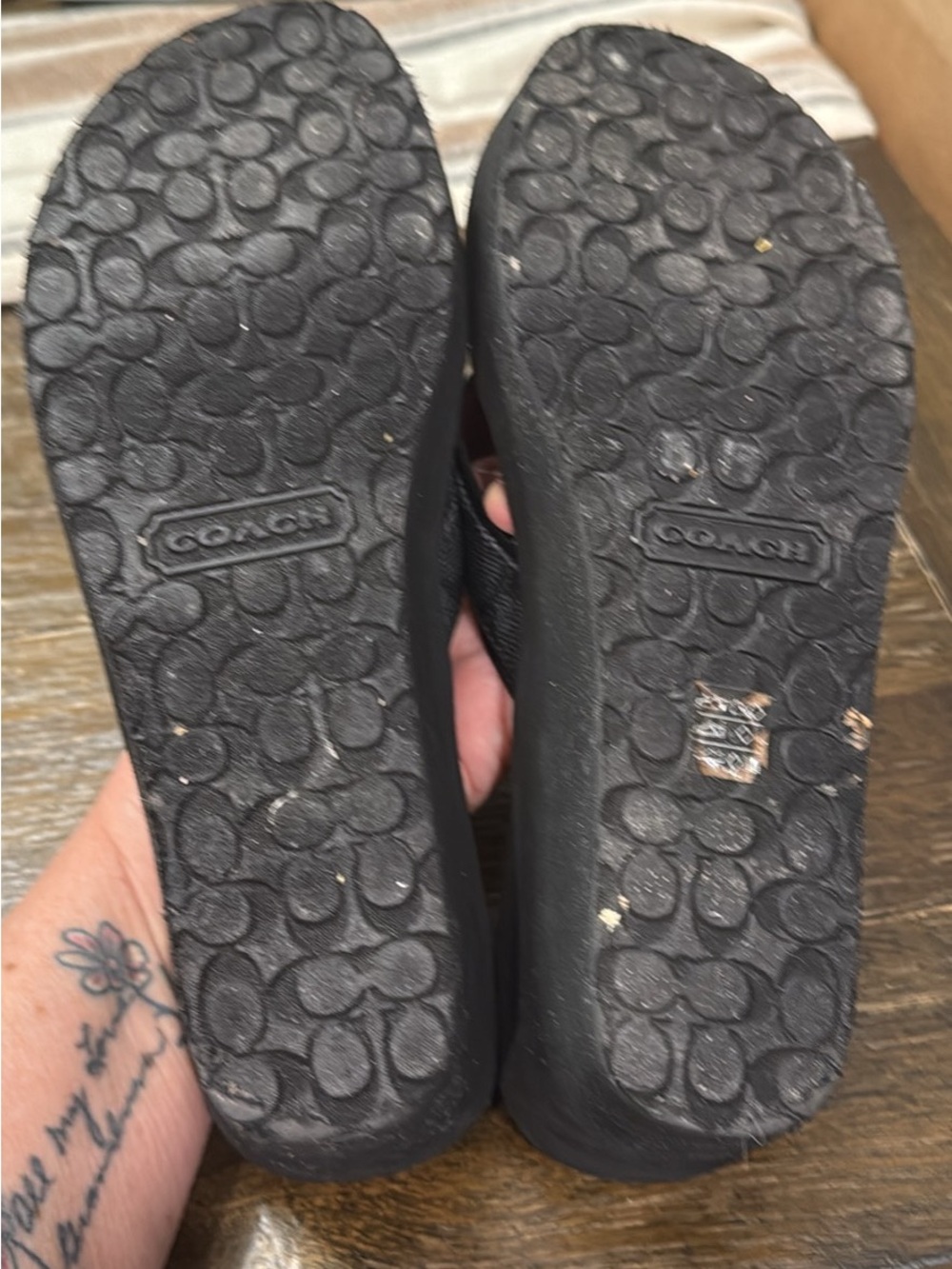 Coach Wedge Flip Flops 8.5 - Picture 4 of 7